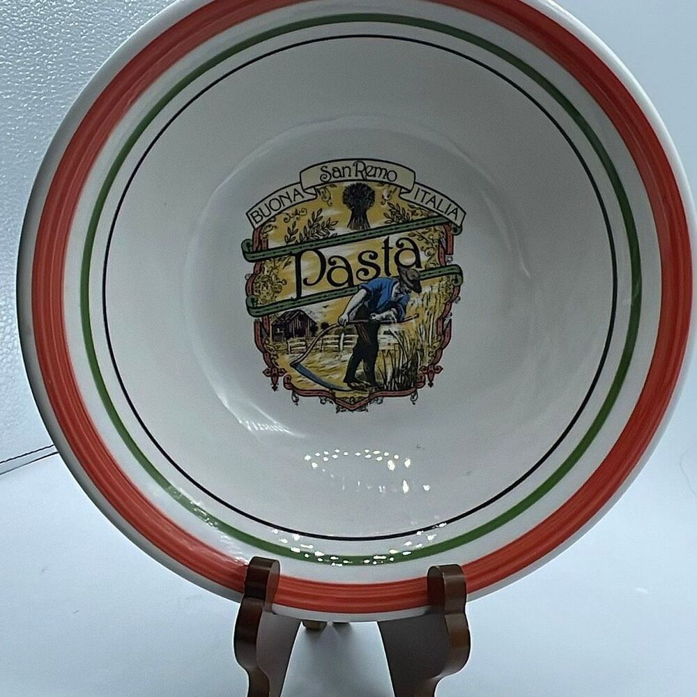 Vintage Himark “ Buona San Remo Italian” serving bowl.